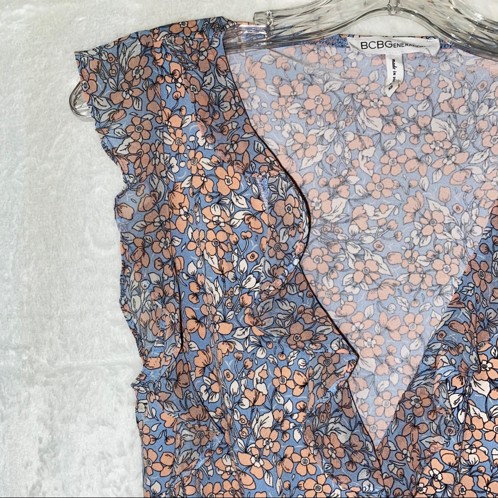 Floral Romper - Picture 2 of 3